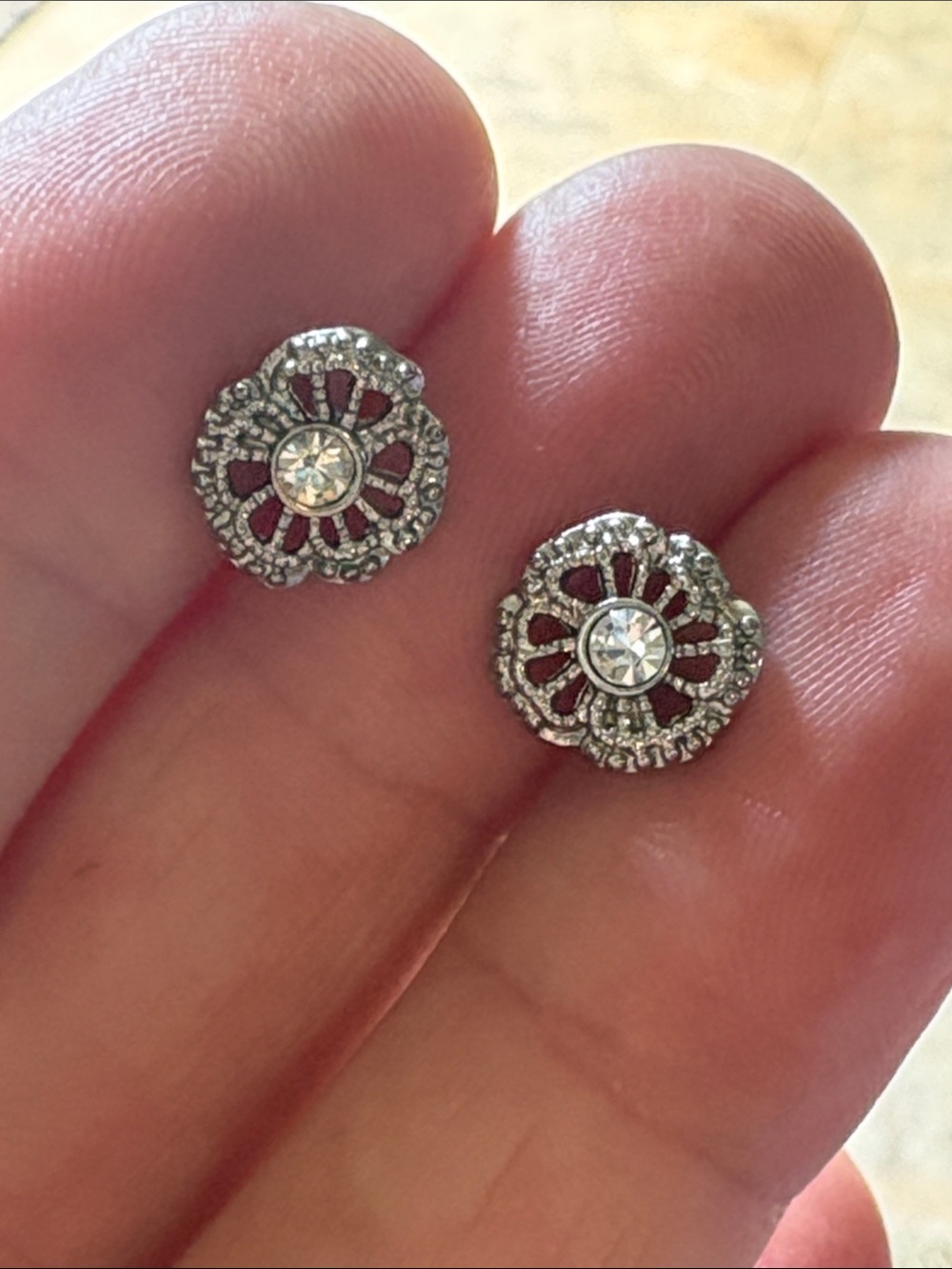Stunning Floral Crystal Stud Earrings - Women Jewelry